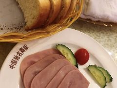 -华梅西餐厅(哈尔滨中央大街店)