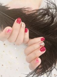 -蜜丝卡伦美甲美睫半永久