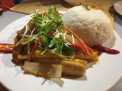 -Lanterns Vietnamese Restaurant