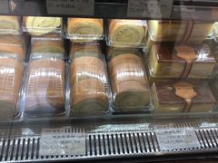 -红宝石·鲜奶小方(莘庄龙之梦店)