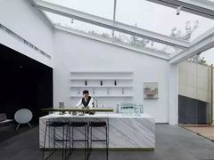 -UNI UNI(环亚凯瑟琳店)