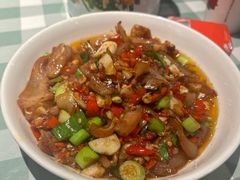 -彭耕记猪油炒小菜(吉联mall店)