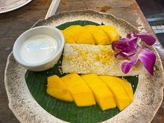 -Dang restaurant (patong phuket)