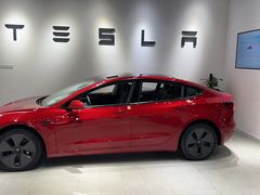-TESLA 特斯拉(北京颐堤港体验店)