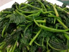 蒜茸番薯叶-新享乐海鲜(翠华路店)