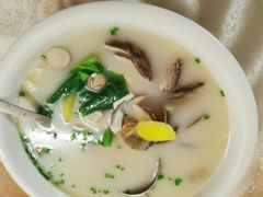 -鹏城人家海鲜酒家·23年老字号(较场尾店)