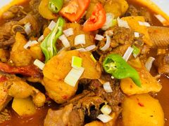 -马尔龙新疆饭店·清真(瑞景店)