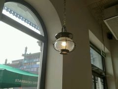 靠窗位-星巴克臻选(北京前门大街店)