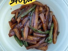 -侬佳蒸菜馆(听潮店)