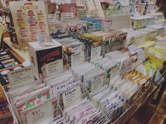 -猫的天空之城概念书店(杭州南宋御街店)