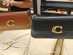 -COACH蔻驰(恒隆广场店)