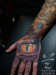 -见雾TATTOO STUDIO