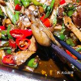 好像身边都是吃货朋友，所以每天的活动也是不断