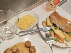 -宜家·瑞典风味餐厅(武汉荟聚中心店)