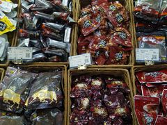 零售区-来伊份(香积寺路店)