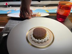 长颈鹿塔塔-L'ATELIER de Joel Robuchon(外滩18号店)