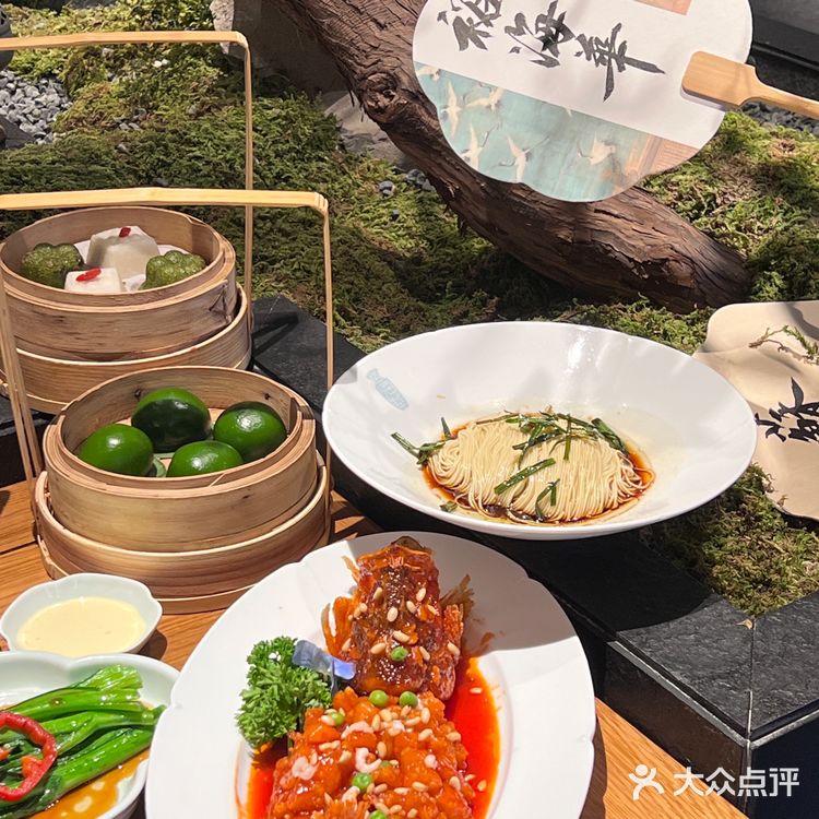 太宝藏了 今天就和朋友吃到了超好吃的蟹黄面！