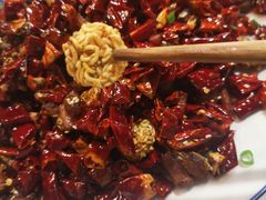 黄桷树辣子鸡-黄桷树曹家私房菜(江与城店)