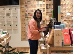 -猫的天空之城概念书店(杭州南宋御街店)