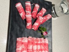 -海底捞火锅鲜切牛肉主题店(长寿路店)