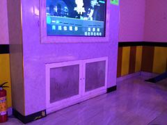 -皇家派对KTV(大润发店)