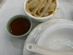-南方毅源大酒店(广州番禺长隆南村万博地铁站店)