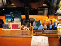 -星巴克(珠海摩尔百货店)