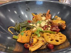 -醉人椒麻辣香锅(王府井喜悦店)