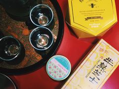 -好利来(彩香店)