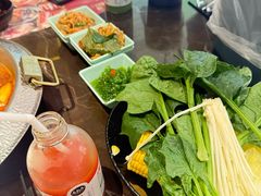 -一绪に和牛寿喜烧(罗湖益田假日店)
