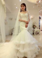 -艾米丽婚纱礼服