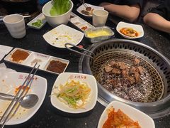 -木槿花韩式炭烤·熟成肉工坊(孙文东路店)