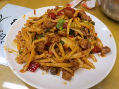-红鼻子桂林米粉(金唐新光界店)
