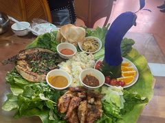 -沐毫傣泐云南菜孔雀宴•手抓饭傣味烧烤(曼听公园店)