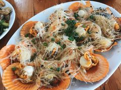 蒜蓉粉丝蒸扇贝-明记海鲜大排档(巽寮湾店)