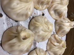 -馋三尺蟹粉小笼(人民广场店)
