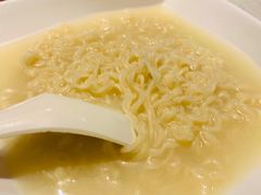 -香港新发烧腊茶餐厅(书城店)