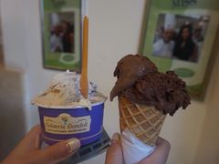 -Gelateria Dondoli