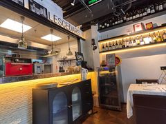 -LESCEDARS Brasserie Bistro香柏树