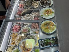 -百盛·牟平烧烤·养马岛海鲜(宁海大街店)