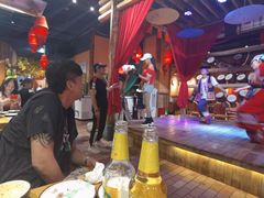 -老滇山寨•云南特色菜•地方菜•民族风情歌舞表演(金碧店)