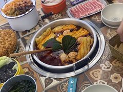 -顶上头·螺蛳火锅(五一新村店)