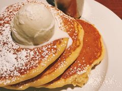 -Pancakes on the rocks(Darling Harbour)