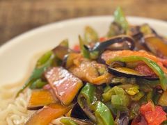 -老钟家烤羊排·敦伊阁清真餐厅胡羊焖饼