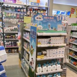 -爱婴室(上海汇智国际广场店)