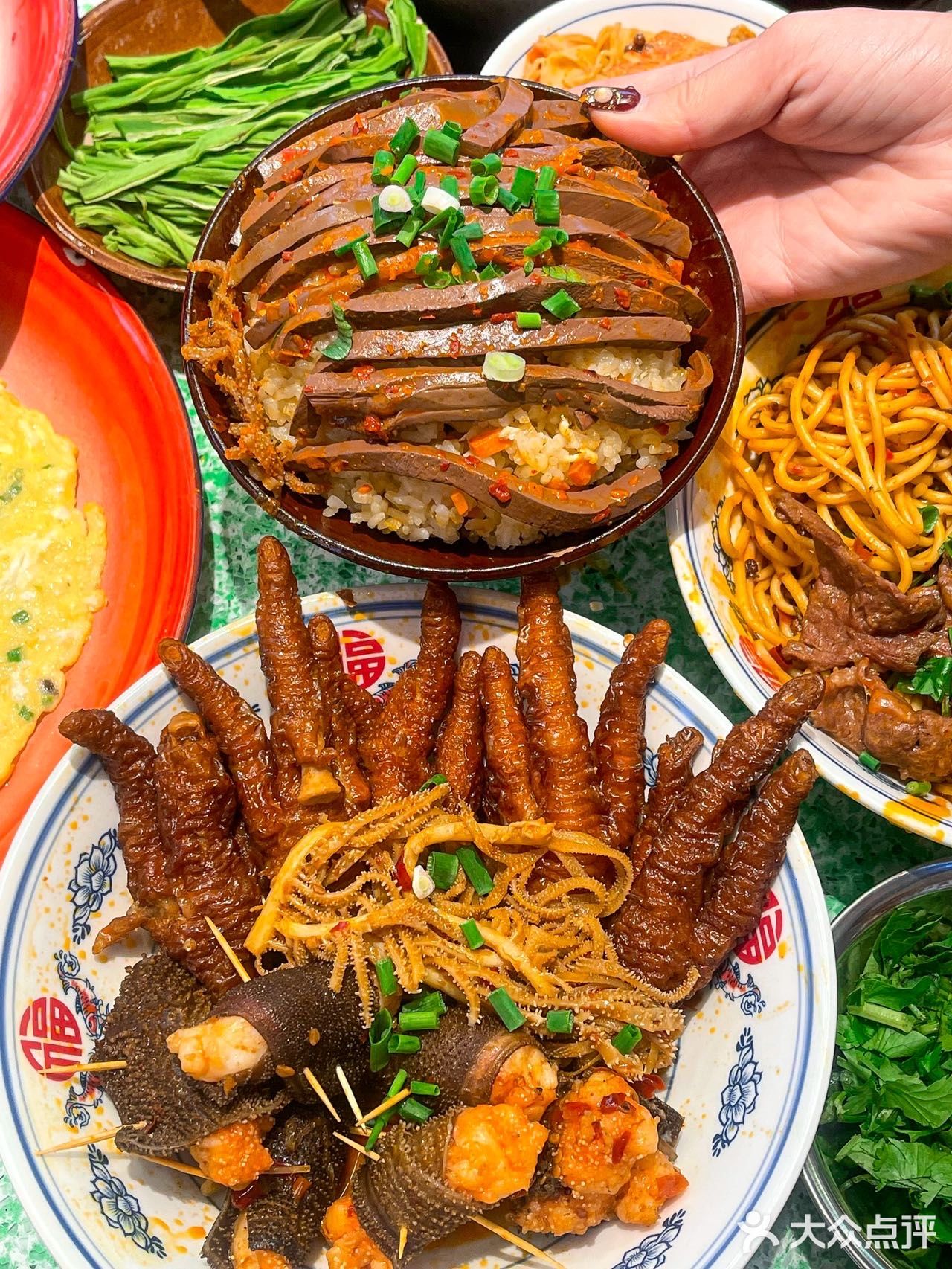 别说了…在广州！正宗的火锅店🌶️排队也要吃