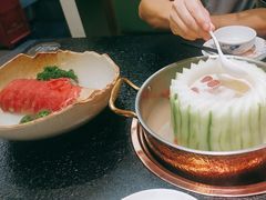 -得意咚瓜·顺德鱼生·冬瓜火锅(深圳首店)