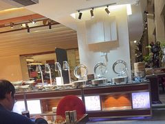 -君来湖滨饭店·玫瑰园
