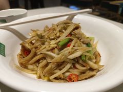 -绿草地·湘菜(7mall店)