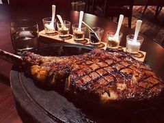 -恰餐厅及酒吧 CHAR Bar & Grill (北京丽都皇冠假日店)
